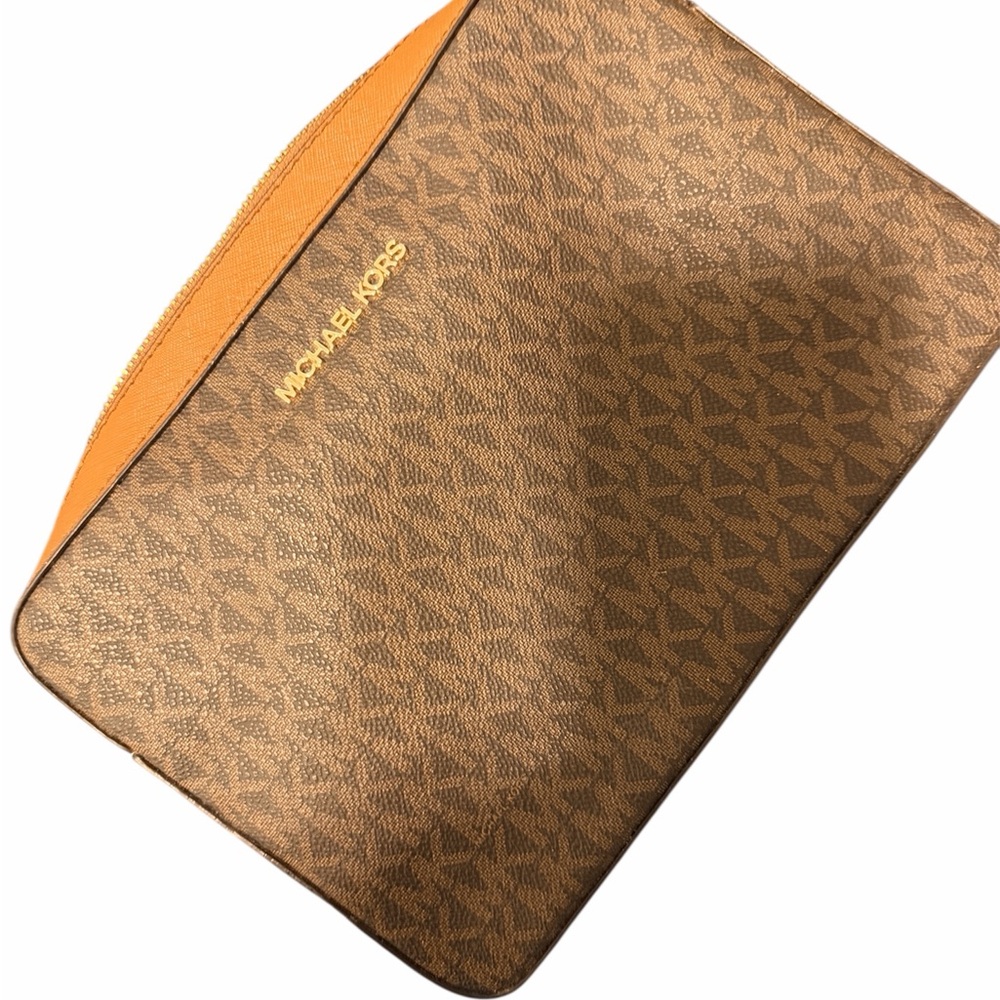 Michael Kors Jet Set Large Printed Logo Crossbody Bag